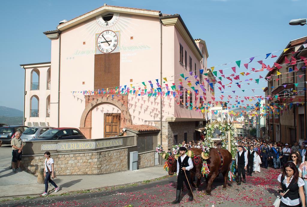 Hotel Meridiana Arbus Exterior photo