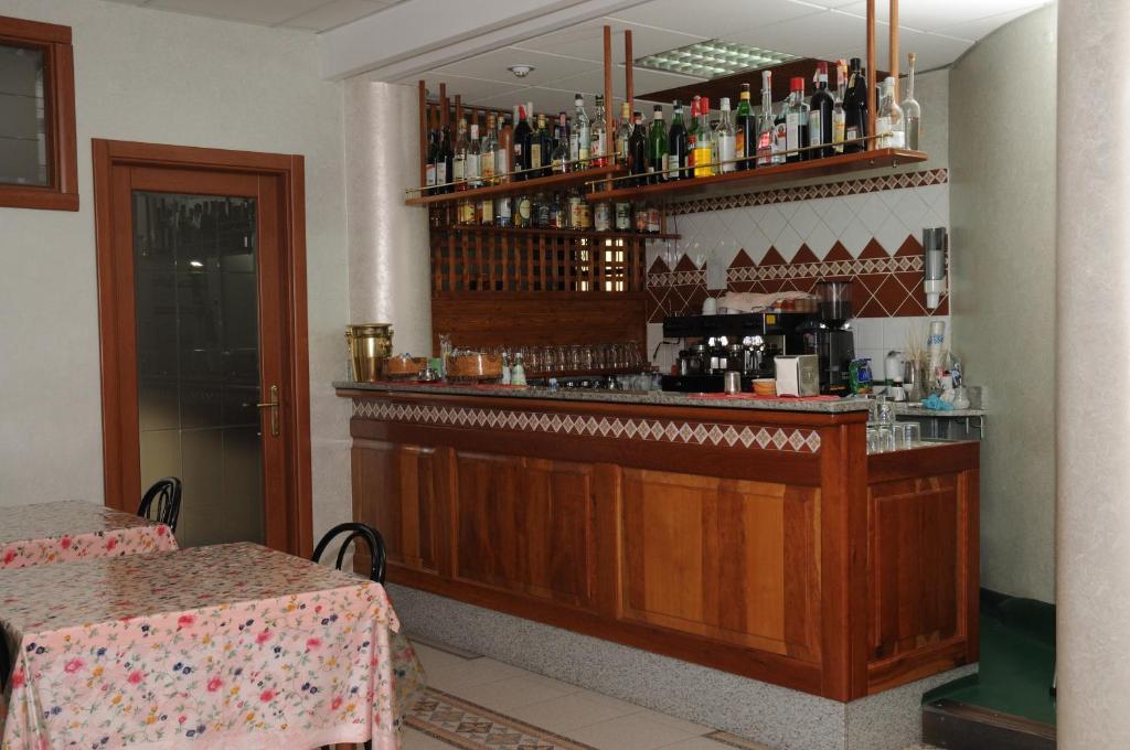 Hotel Meridiana Arbus Exterior photo